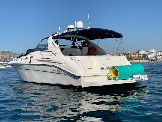 Luxury Yacht Sea Ray 250 Sundancer in Cabo San Lucas