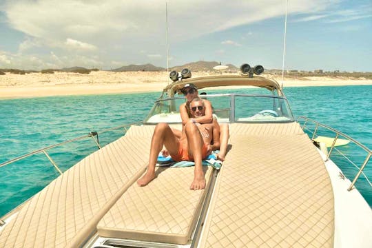 Luxury 40 ft Sea Ray Yacht in Cabo San Lucas!