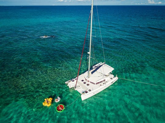 42' Catamaran Lagoon Riviera Maya, Tulum, Meal & Beverages included