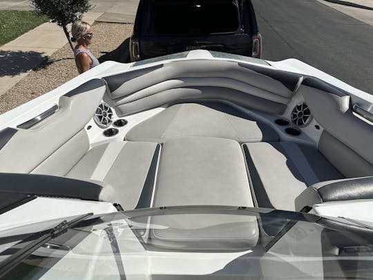 Axis 24ft Surf, Wakeboard, Tube with Captain @ Saguaro Lake