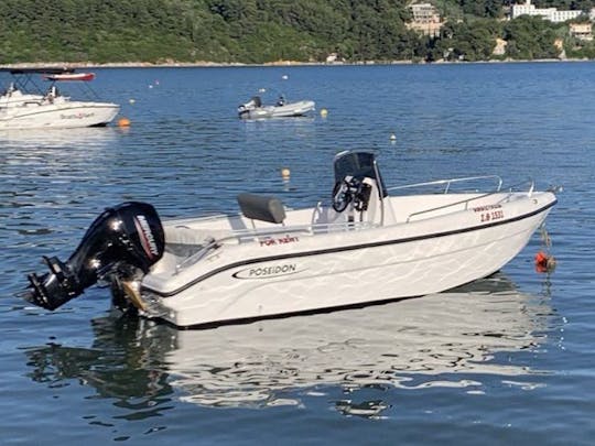 Bateau Poséidon de 16 pieds à louer à Skiathos 