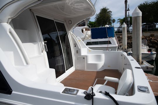 PRICELESS MOMENTS on a 40 footer spacious and Luxurious Carver