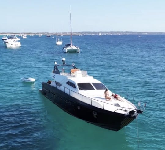 🛥️ Descubra Ibiza e Formentera a bordo do Ferretti Limited Edition N-074