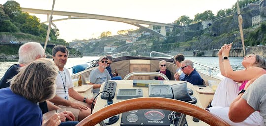 Porto: cruzeiro pelo rio Douro, grupo pequeno, bebida e guia local