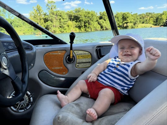 Alquiler de un Sport Nautique Booze Cruiser de 21 pies en Austin, Texas