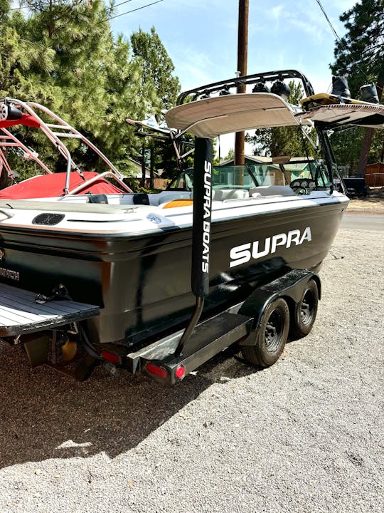 Supra Wakeboard Boat in Bend