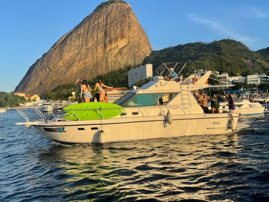 Alquiler de yate a motor Camarote Oceanic de 36 pies en Río de Janeiro, Brasil