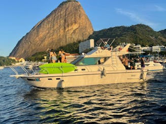 36ft Camarote Oceanic Motor Yacht Rental in Rio de Janeiro, Brazil