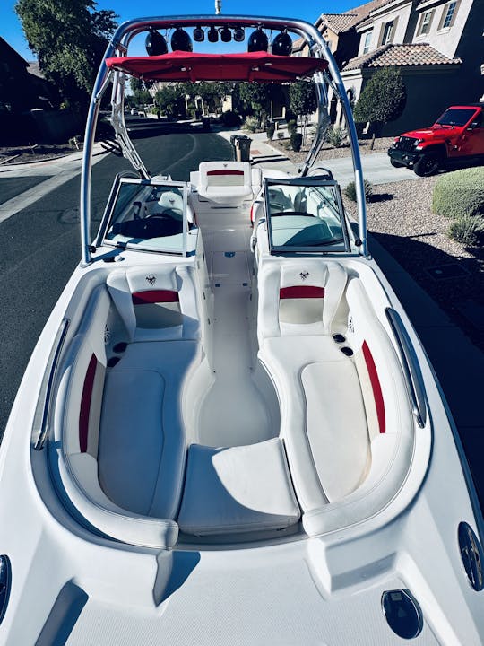 Gorgeous 2011 Chaparral Sunesta 244 Extreme for Rent at Lake Pleasant!