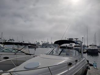 Croisières divertissantes et luxueuses dans le port de Marina del Rey : fêtes/événements au lever et au coucher du soleil