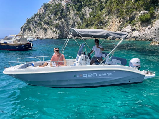 20" Boat tour in Capri (all inclusive)