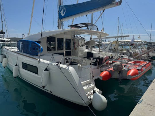 Explore Cyprus in style with the 39ft Lagoon Catamaran