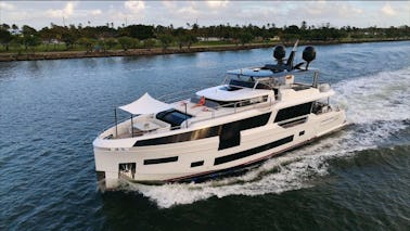 96ft Sirena Available for Charter