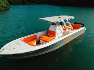 BATEAU DE SPORT DE LUXE DE 30 PIEDS À CARTHAGÈNE