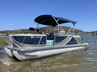 Linda South Bay 2017! Disponível no lago LBJ/Lake Marble Falls/Lake Travis