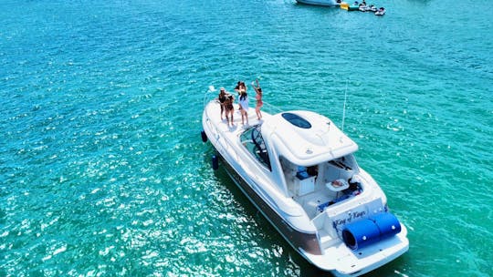Yacht Cruiser 45 for up to 13 guests in Miami FL