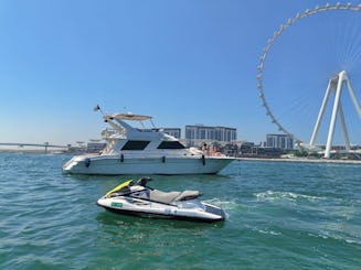 Yacht spacieux de luxe et neuf de 60 pieds pouvant accueillir 22 invités