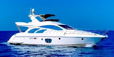 Alugue nosso luxuoso iate italiano Azimut de 55 pés em Abu Dhabi