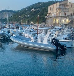 Jolly Boat 6.9 RIB Barco perfecto para un día increíble en Boka Kotorska