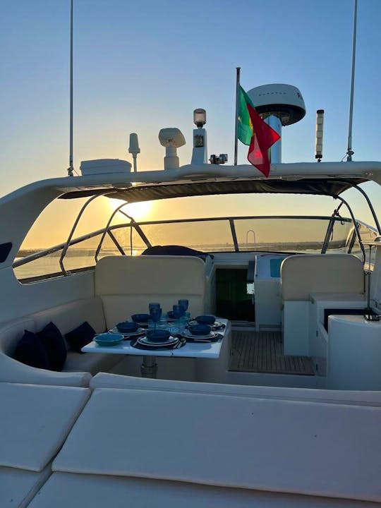 Luxury Motor Yacht in Faro