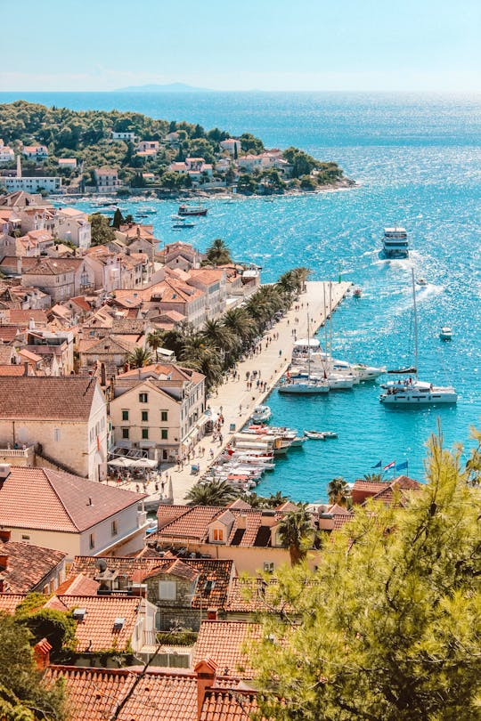 Private boat tour to HVAR Island