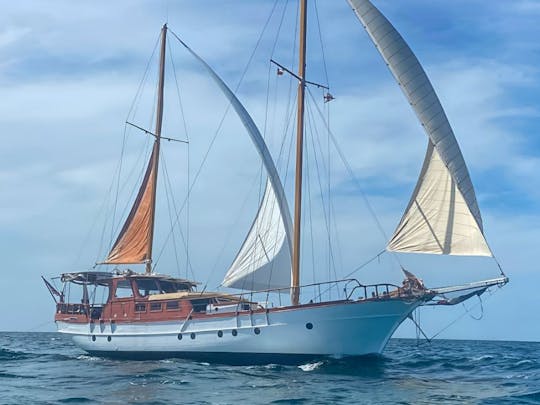 Ultimate Sailing Adventure