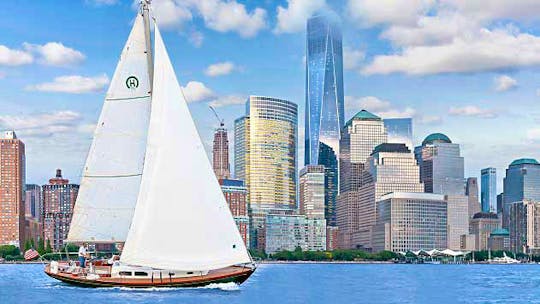 1964 Hinkley Pilot - Classic Sailboat in the New York Harbour
