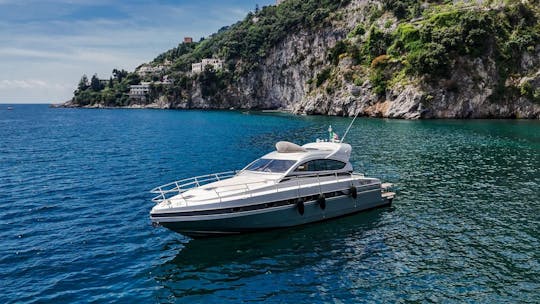 Conam 46 HT Sport Yacht in Amalfi Coast. Sporty and elegant. Really Luxury
