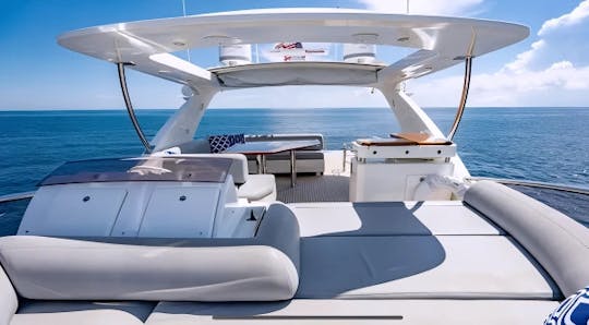 Miami Flybridge 70 Yacht a masterpiece of Italian design—luxury & performance. 