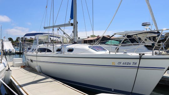 Catalina 37' Sailing Yacht Perfect for couples or small group  (MAP: 2022-32)