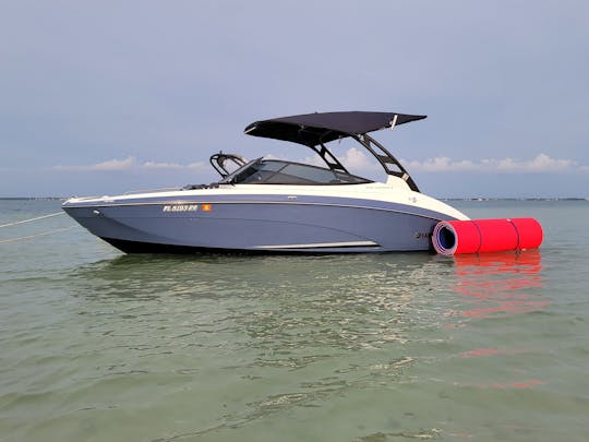 2018 Yamaha 242 Charter Kissimmee, Clearwater, Silver Glen.