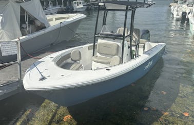 New 21.2 Sportsman Boat perfect size for the Keys 