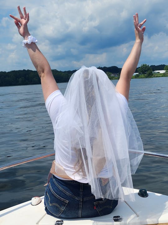 Water Fun with the Swan (Lake Anna, Va)
