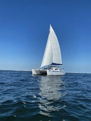 Cataraman à voile de 48 pieds + bain de son, méditation et yoga