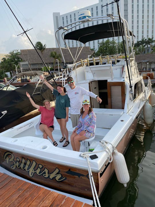 Cancun Fishing Charter, barco de 31 pies