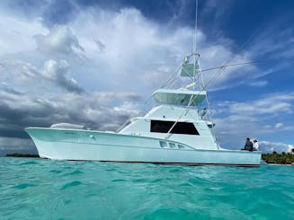 Aventure de pêche ultime : charter de pêche Hatteras de 53 pieds au départ de Casa de Campo