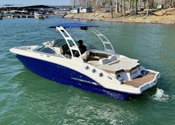 2018 Chaparral 226 SSI com capitão!