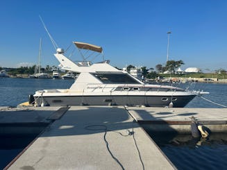 Bateau à moteur Intermarine Oceanic de 36 pieds pour 13 personnes à Rio de Janeiro