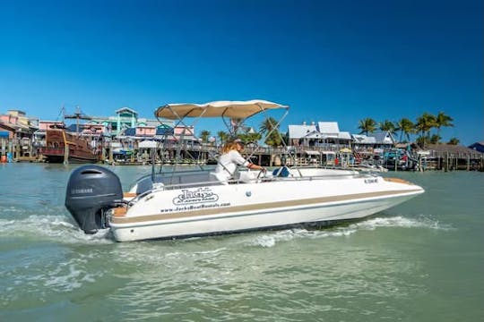 Barco de cubierta de 21 pulgadas/John's Pass/Yamaha de 150 CV/10 pasajeros