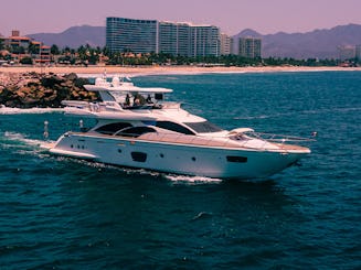 75ft Azimut Luxury Mega Yacht