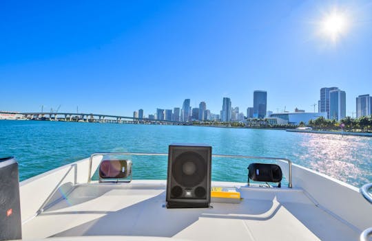 AZIMUT 60' COM PISCINA INCLUÍDA 🤩🌊