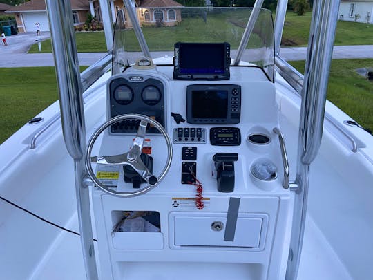 Great All-round 22.5' Center Console