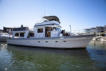 Yacht de fête Willard de 65 pieds pouvant accueillir 32 personnes à Newport Beach, en Californie