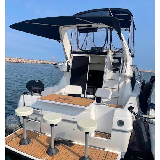 30ft Bayliner Yacth Rent in Boston Ma