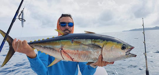 Todomar 38' Boat Fishing charter in Panama City, Panama 