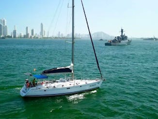 Louez le monocoque de croisière de 50 pieds à Carthagène, en Colombie