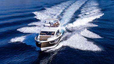 Sealine F430 Luxury Motor Yacht for charter in Dubrovnik