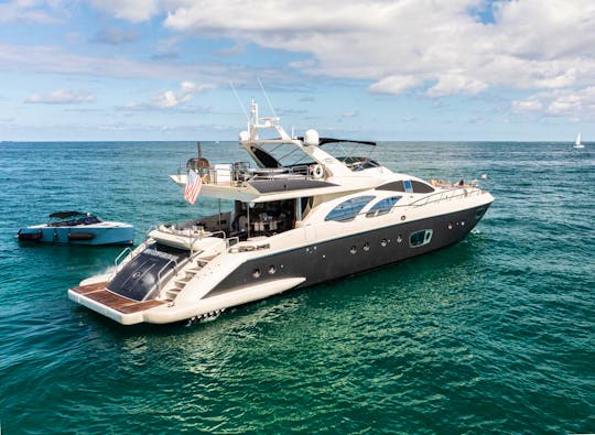 Amazing 100 Ft Azimut with Jacuzzi and water toys