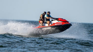 Alquiler de motos acuáticas Sea Doo en Toronto: ¡con rendimiento optimizado!