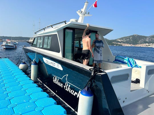 Colnago 35 Powerboat Luxury Private Tours in Split